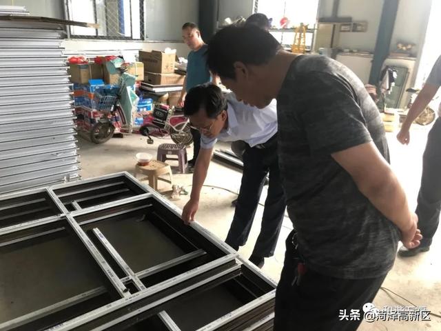 【万福党建】红旗高扬，奋战在一线的菏泽高新区万福机关党员