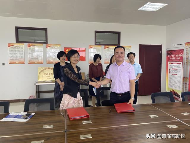 菏泽市“她声传递”妇女之家在菏泽高新区山东宇生文化股份有限公司成功挂牌