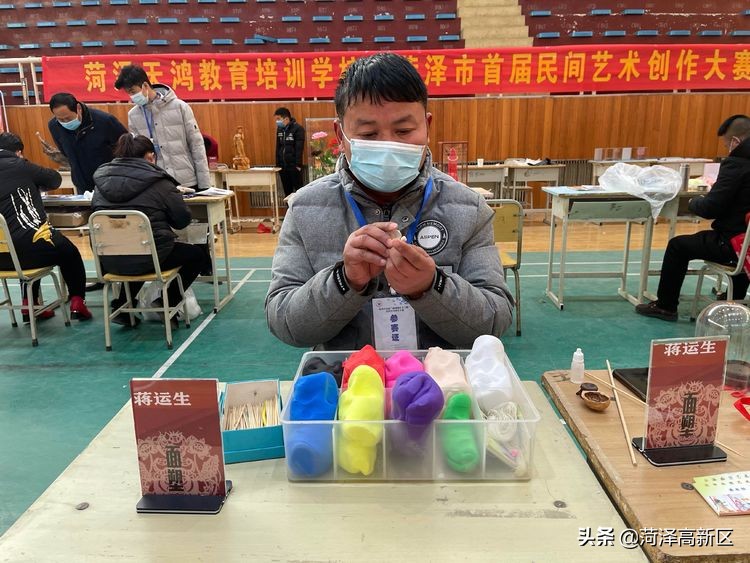 菏泽高新区在全市首届“天工杯”民间艺术创作大赛上喜获佳绩