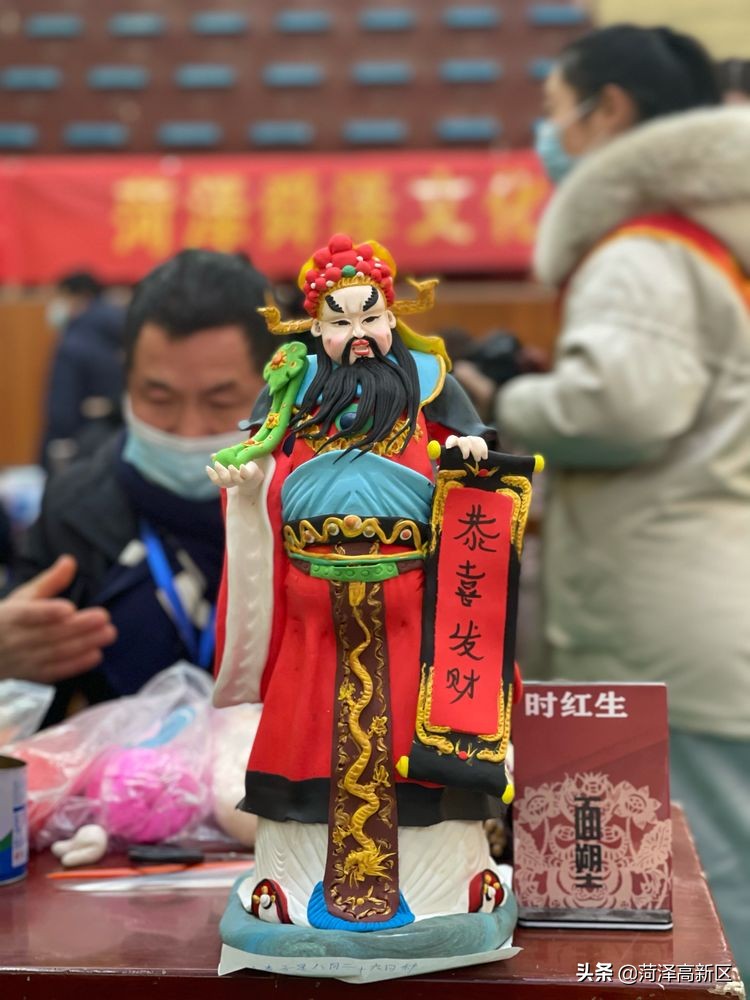 菏泽高新区在全市首届“天工杯”民间艺术创作大赛上喜获佳绩