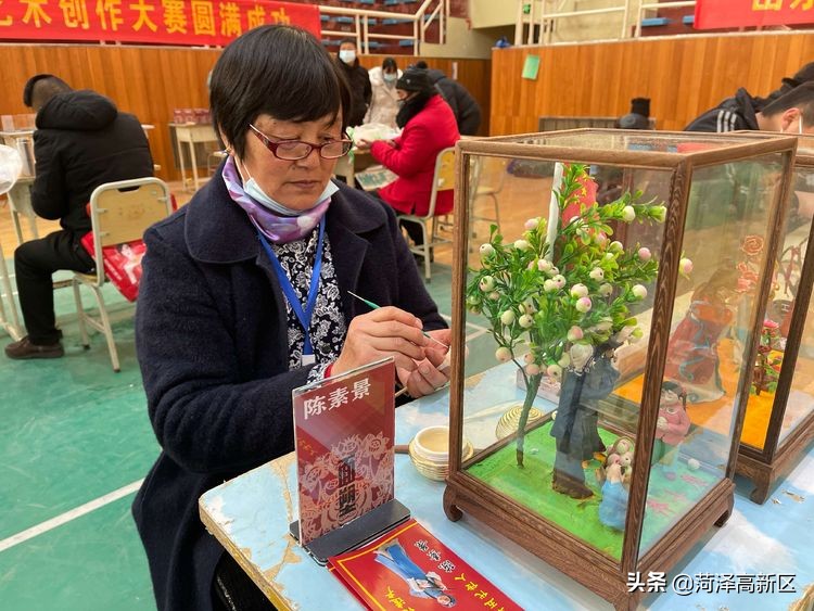 菏泽高新区在全市首届“天工杯”民间艺术创作大赛上喜获佳绩