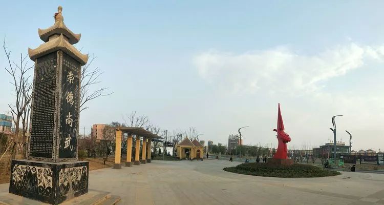 张存金：菏泽有条中华路