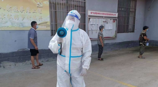 菏泽开发区佃户屯街道长堽集社区妇联主席彭海丽:冲在防疫最前线