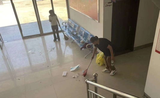 菏泽开发区佃户屯街道长堽集社区妇联主席彭海丽:冲在防疫最前线