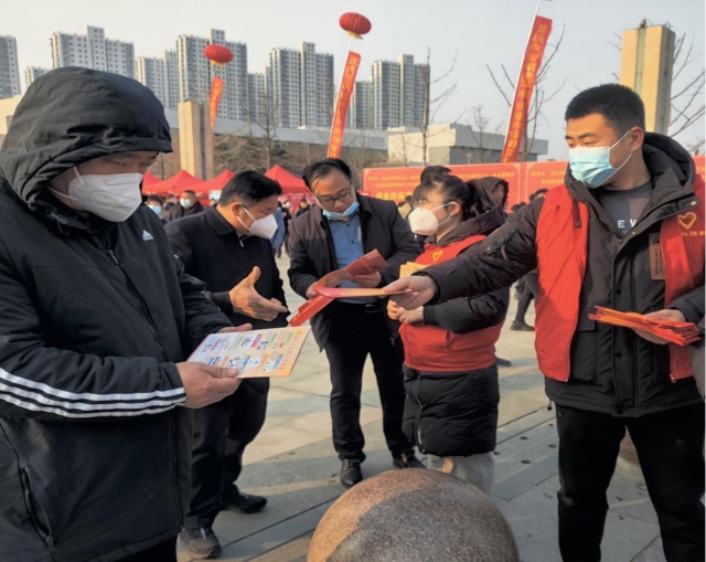 菏泽鲁西新区佃户屯街道积极助力“2023年春风行动•就业援助月”招聘会