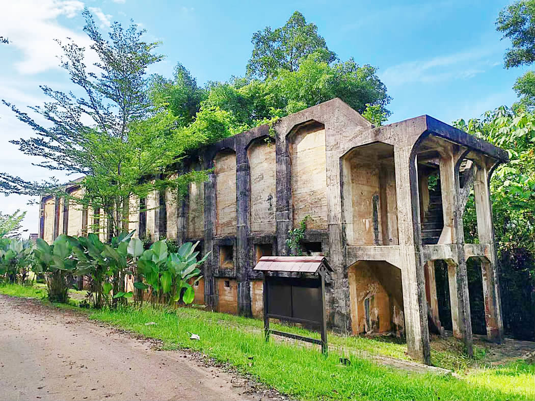 龙运铁矿旧址 龙运铁矿旧址