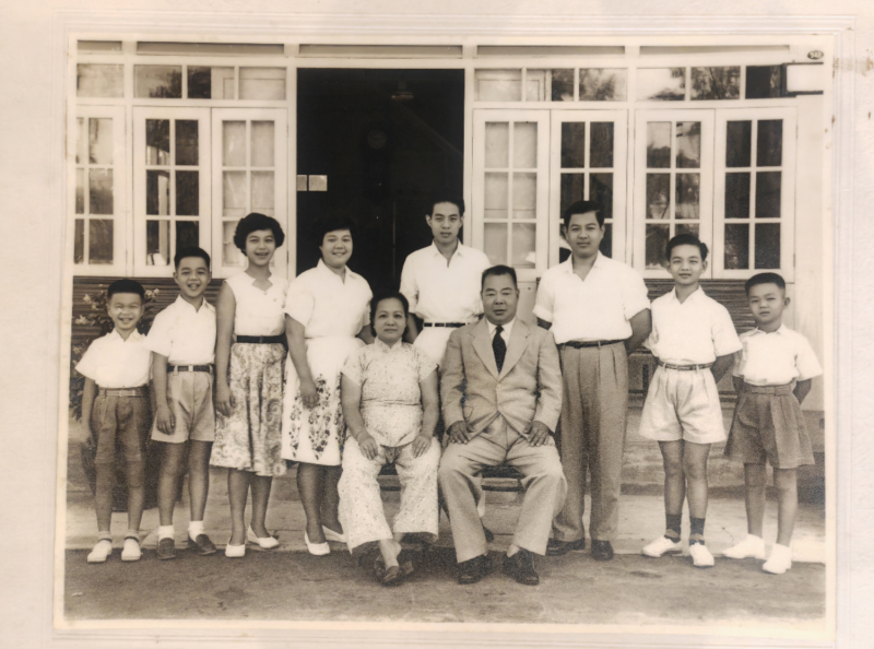 常天绪全家照 常天绪全家照