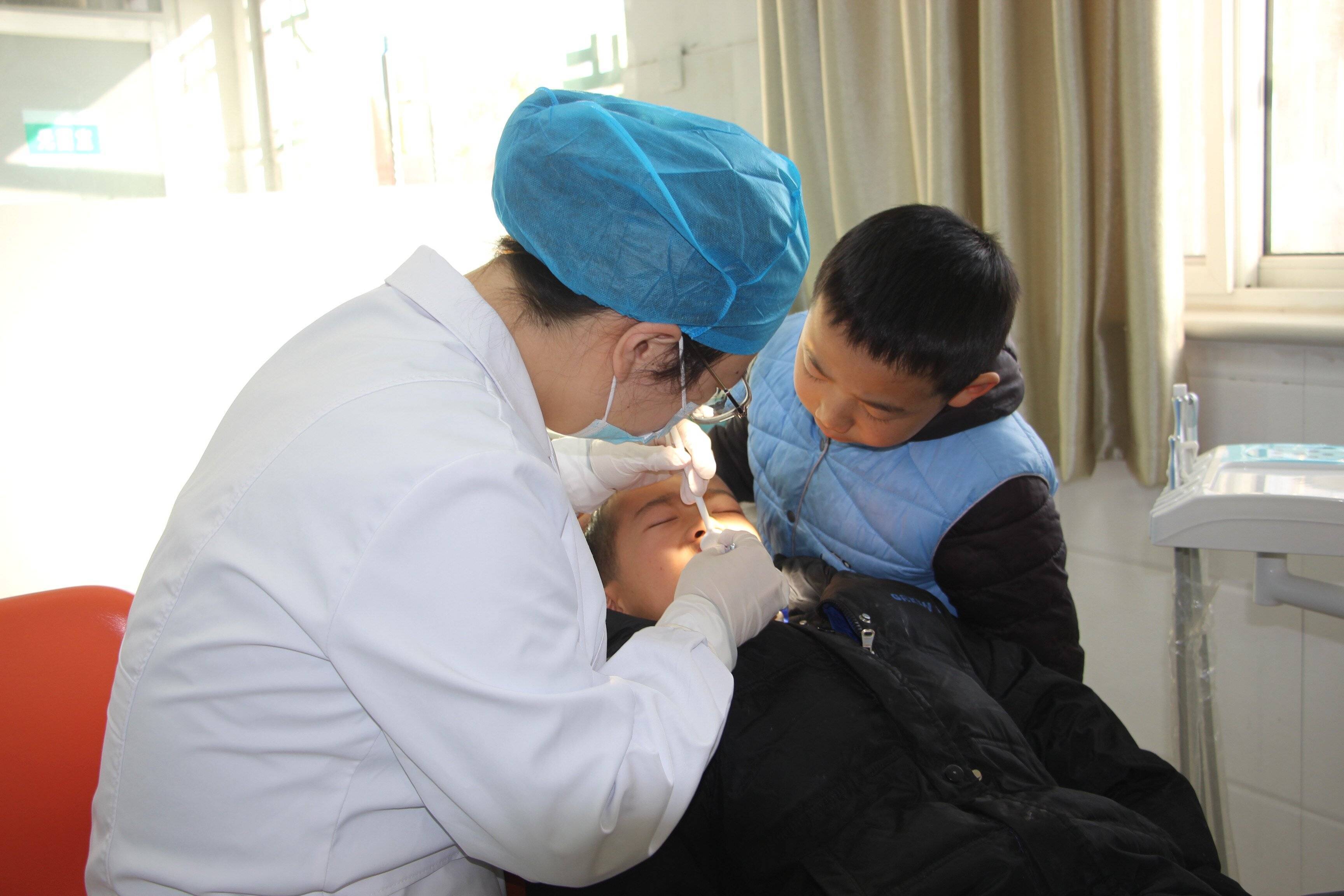 “幸福童享·从齿开始”公益活动走进菏泽鲁西新区佃户屯社区卫生服务中心