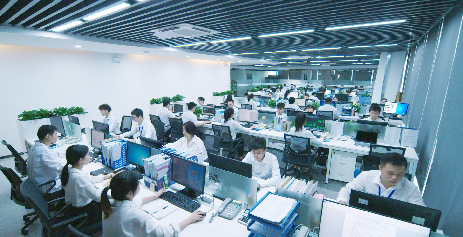 1783588970677467.jpg 中建南方环境深圳总部办公环境(1).jpg