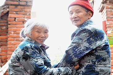 耄耋之年捐资千万助教育