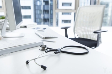 五部门：鼓励医师开办诊所 10城市将开展试点