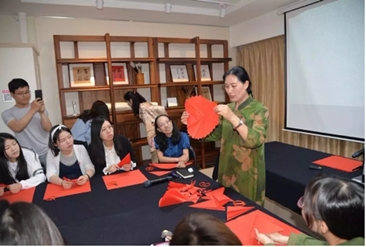 郓城县剪纸艺术展惊艳亮相首都“象牙塔”