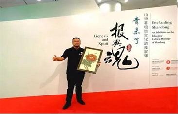 菏泽市：东明粮画精彩亮相香港