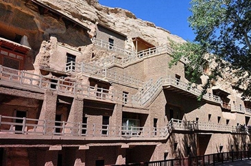 因强降雨关闭的莫高窟8日恢复开放