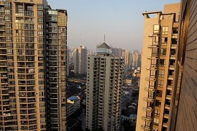 房企以价换量背水一战，该不该入手？