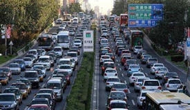 进京证新规今起施行:影响百万辆汽车 缓解停车难?