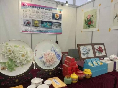 菏泽牡丹文创商品“绽放”海峡两岸文博会