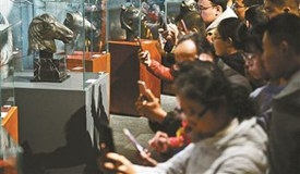 圆明园马首铜像返乡国博首展