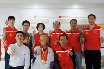 退役老兵的爱心接力：红星照耀深圳，慈善传递温暖