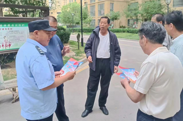  南城派出所联合牡丹网警深入小区开展防范网络谣言宣传活动 