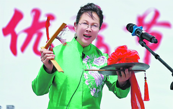 粉墨春秋情不尽 薪传雅韵续新章——单县曲艺代表性传承人齐林华的故事